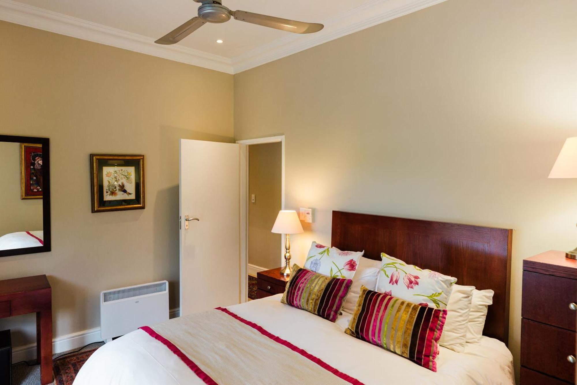 Marshden Estate Bed and Breakfast Στέλενμπος Εξωτερικό φωτογραφία